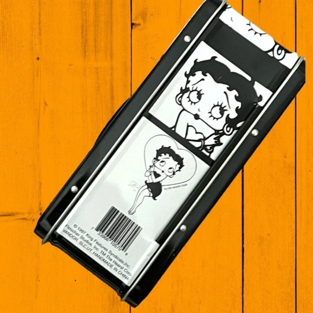 Retro Vintage Style Betty Boop Tin Lunch Box. Super adorable and collectible.